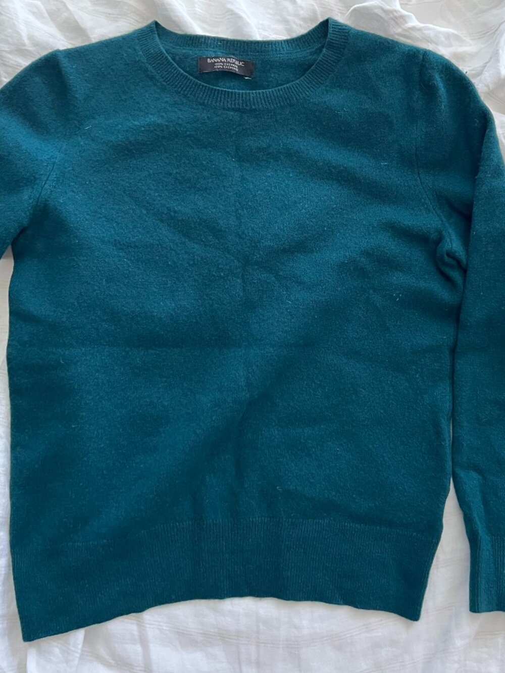 100% Cashmere sweater